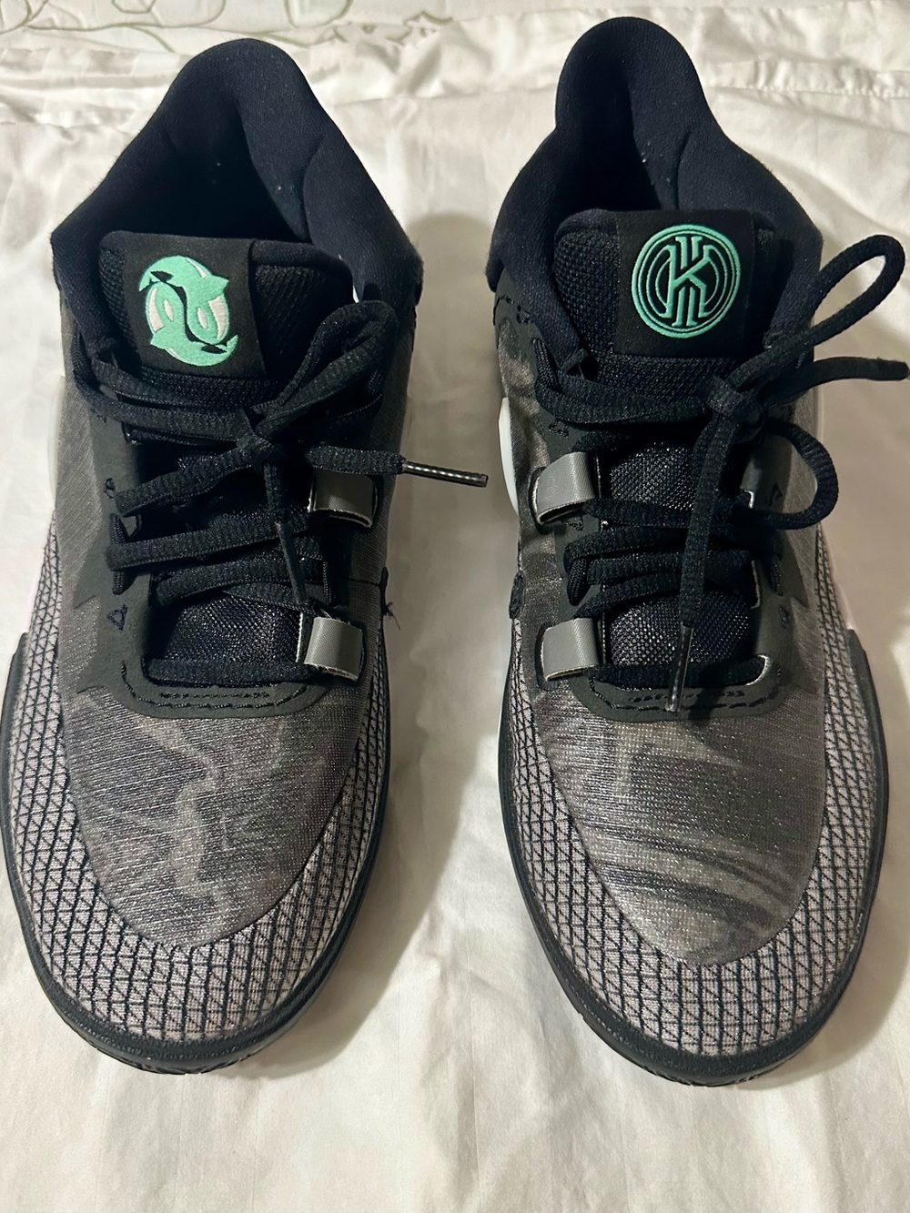 Nike Kids Black Sneakers with Teal Logo Accents
